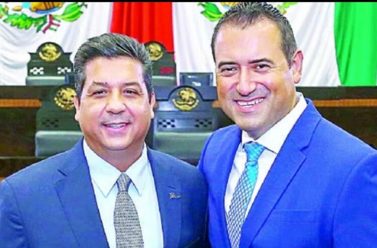 Líder panista renuncia a candidatura
