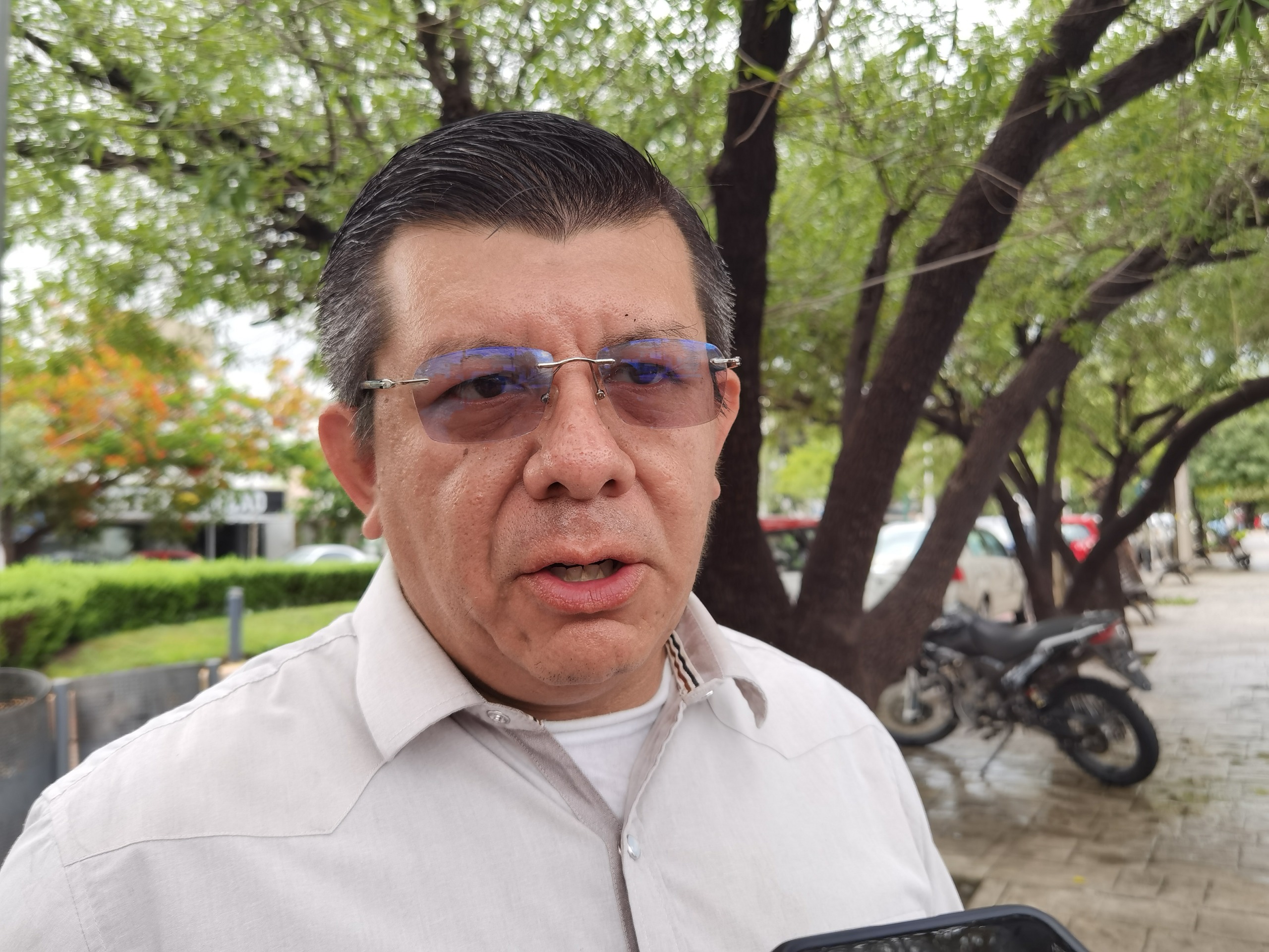 Héctor Saldívar de León, presidente de la Comisión de Desarrollo Urbano, Medio Ambiente y Transporte del Cabildo local