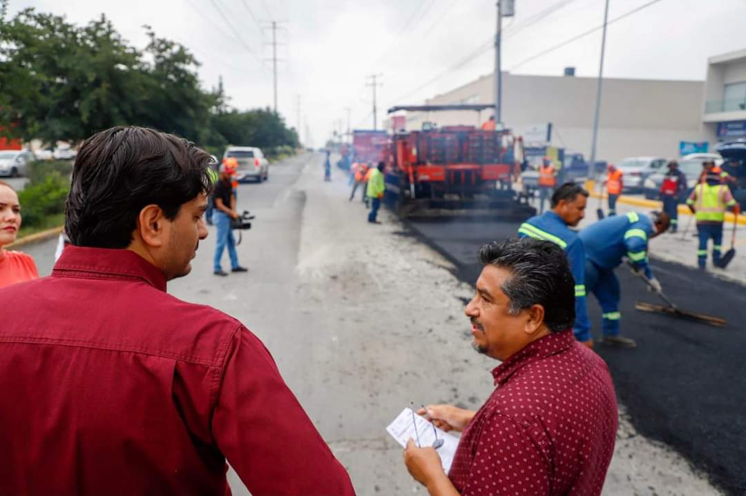 Peña Ortiz visitó obras de bacheo para confirmar su calidad y reconoció esfuerzo de trabajadores por nuestra ciudad.