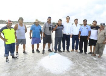 Supervisa Américo Villarreal proyectos productivos y deportivos en el sur de Tamaulipas