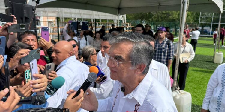 Américo Villarreal se asesora para exigir reparación del daño contra LA Times. Foto de Josué Escamilla