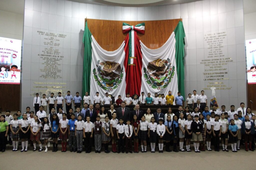 Congreso realiza la decimosexta edición de 'Diputada y Diputado por un día'. Foto de cortesía